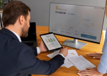 How Banking Automation Helps Financial Institutions Reduce Operational Risks